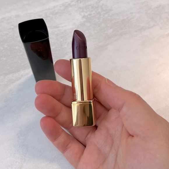 Chanel elegante rouge allure lipstick used once - Picture 3 of 3